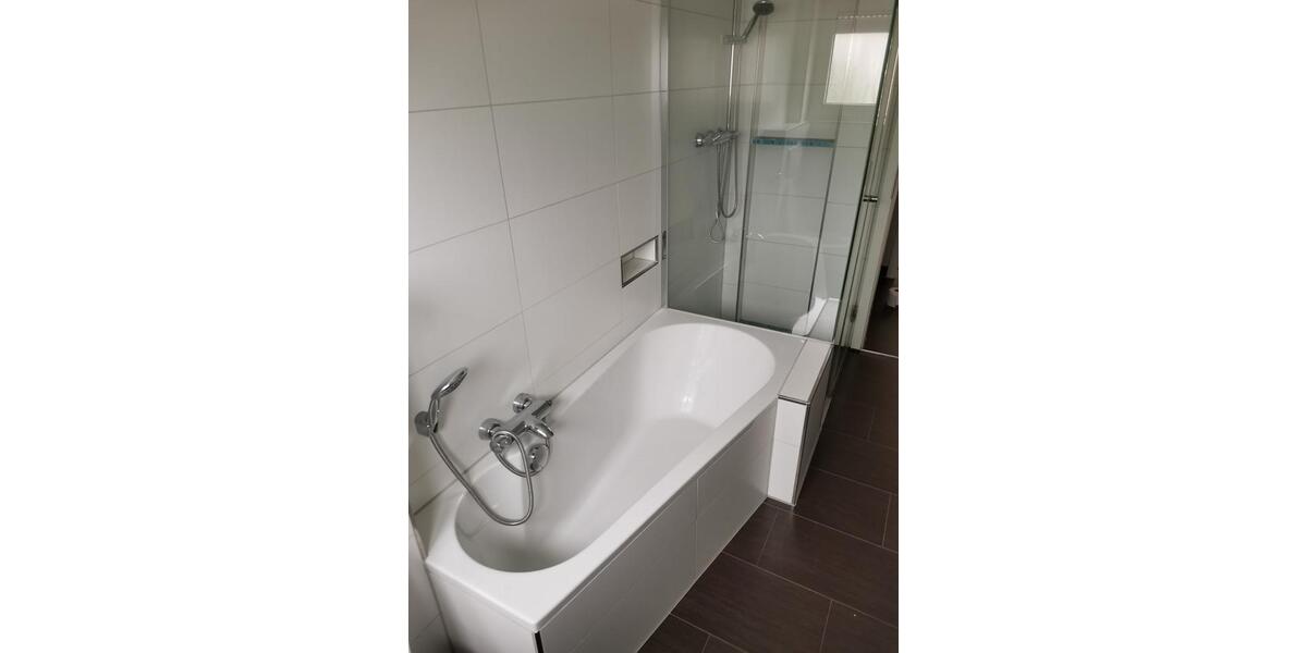 Erdgeschoßwohnung Nußloch - 4 Zimmer, 97 m&sup2;, 1.225&euro; | Angebot:25893596