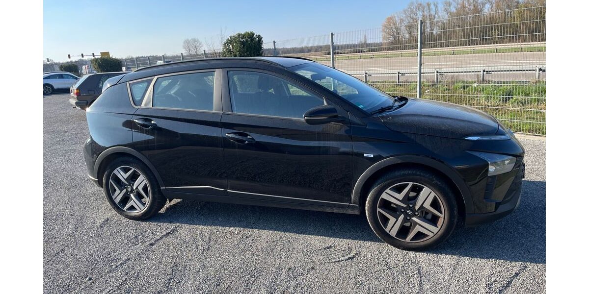 Hyundai BAYON 39.000 km 14.550 &euro; Karlsdorf-Neuthard 76689