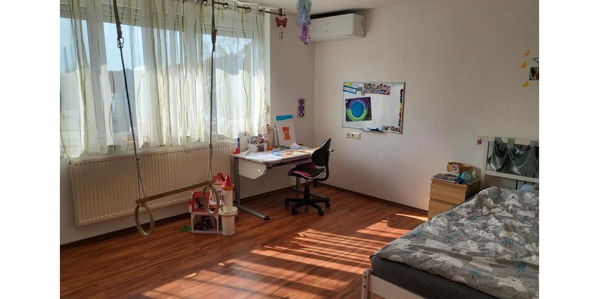 Reihenhaus Gemmrigheim - 5 Zimmer, 143 m&sup2;, 540.000&euro; | Angebot:25968245
