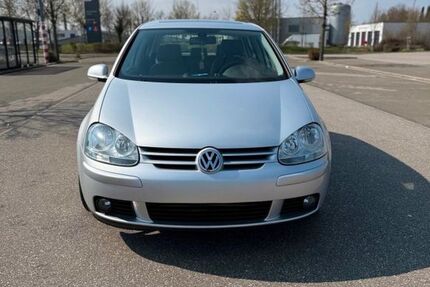 VW Golf 208.500 km 2.300 &euro; Bretten 75015