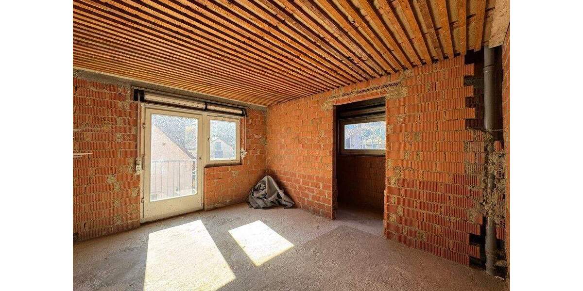 Mehrfamilienhaus, Wohnhaus Mühlacker Mühlhausen - 6 Zimmer, 148 m&sup2;, 278.500&euro; | Angebot:25695920