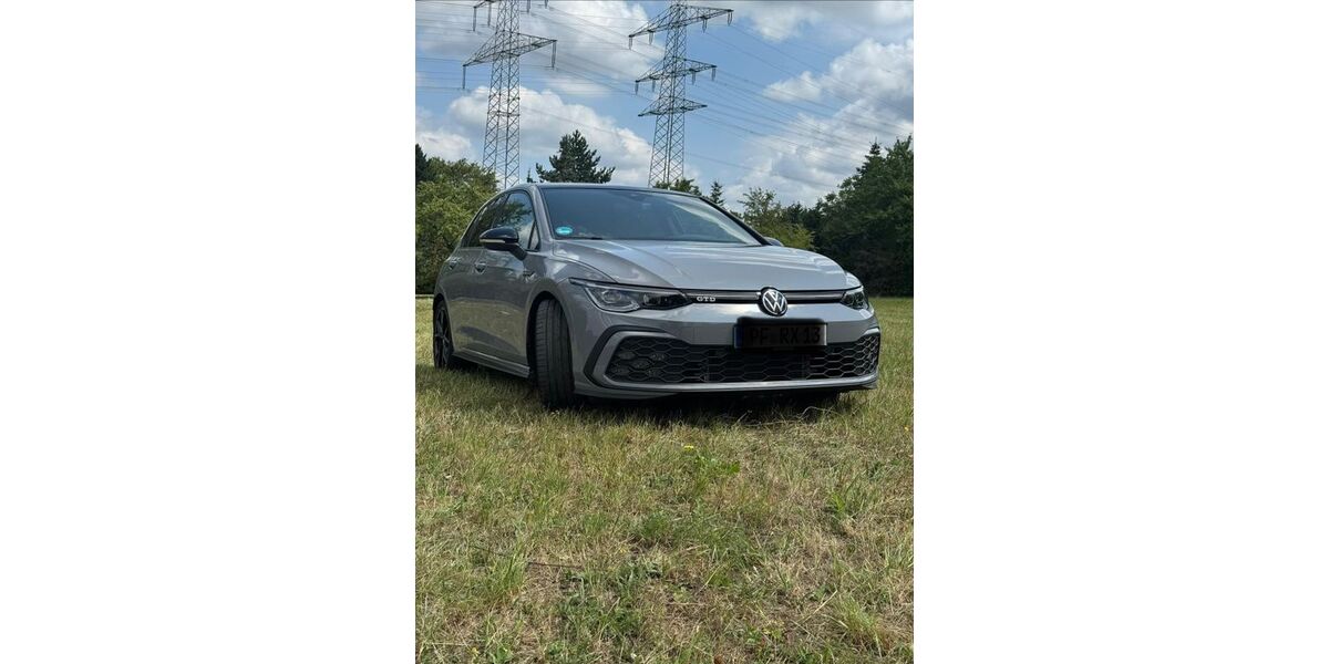 VW Golf 47.000 km 31.800 &euro; Mühlacker 75417