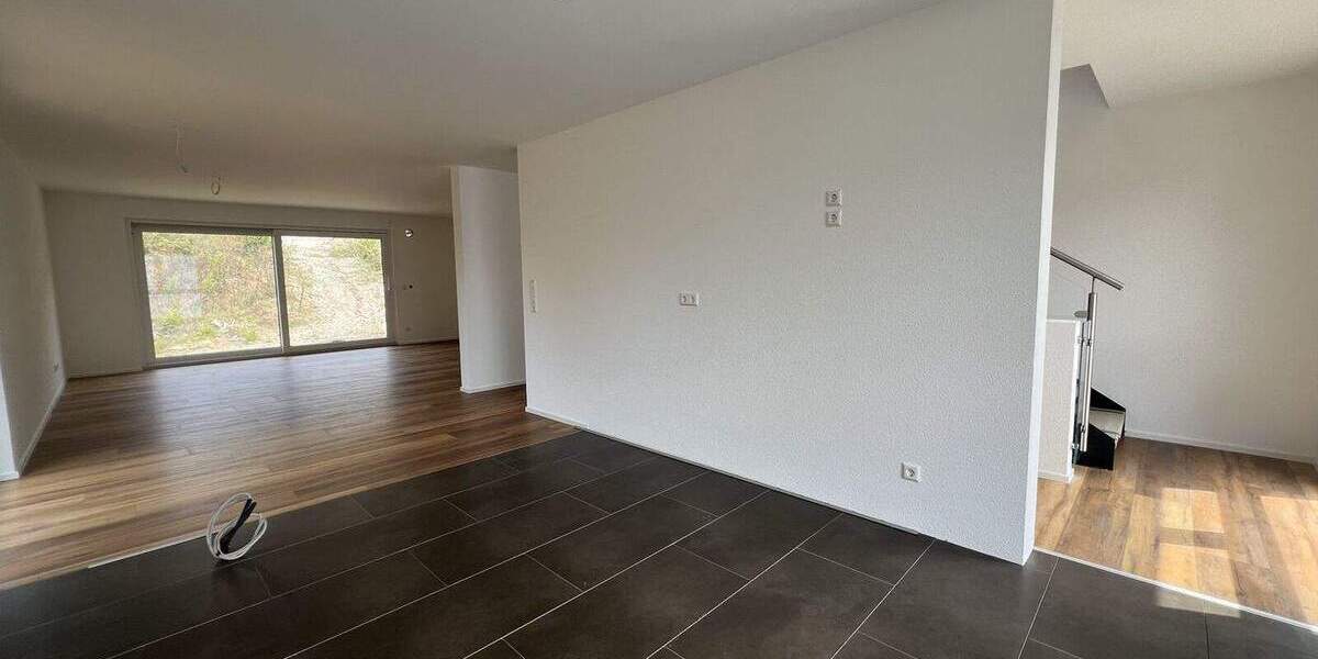 Doppelhaushälfte Heilbronn / Kirchhausen Kirchhausen - 5 Zimmer, 166 m&sup2;, 2.349&euro; | Angebot:25701387