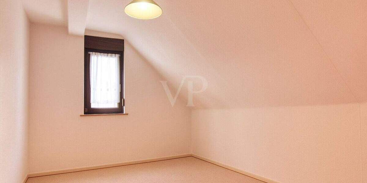 Einfamilienhaus Heilbronn / Neckargartach Neckargartach - 6 Zimmer, 102 m&sup2;, 345.000&euro; | Angebot:25674974