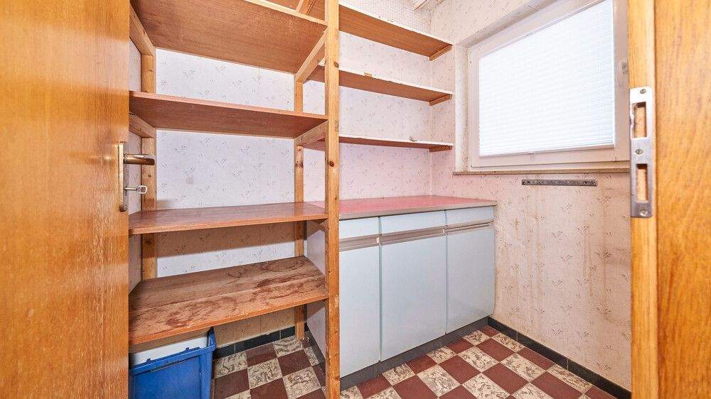 Bungalow Vaihingen an der Enz / Roßwag Roßwag - 7 Zimmer, 208 m&sup2;, 635.000&euro; | Angebot:25697225