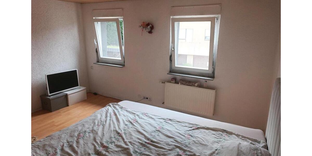 Etagenwohnung Flein - 3 Zimmer, 110 m&sup2;, 370&euro; | Angebot:25959880