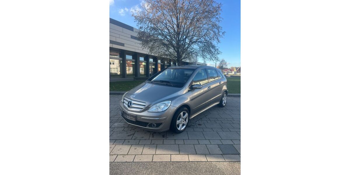 Mercedes-Benz B 170 138.000 km 4.490 &euro; Massenbachhausen 74252