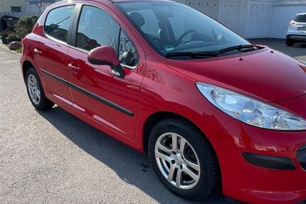 Peugeot 207 109.800 km 3.100 &euro; Leimen 69181