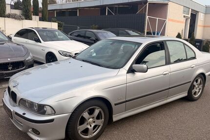 BMW 525 236.000 km 3.500 &euro; Abstatt 74232