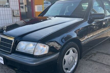 Mercedes-Benz C 180 48.500 km 9.990 &euro; Ubstadt-Weiher 76698
