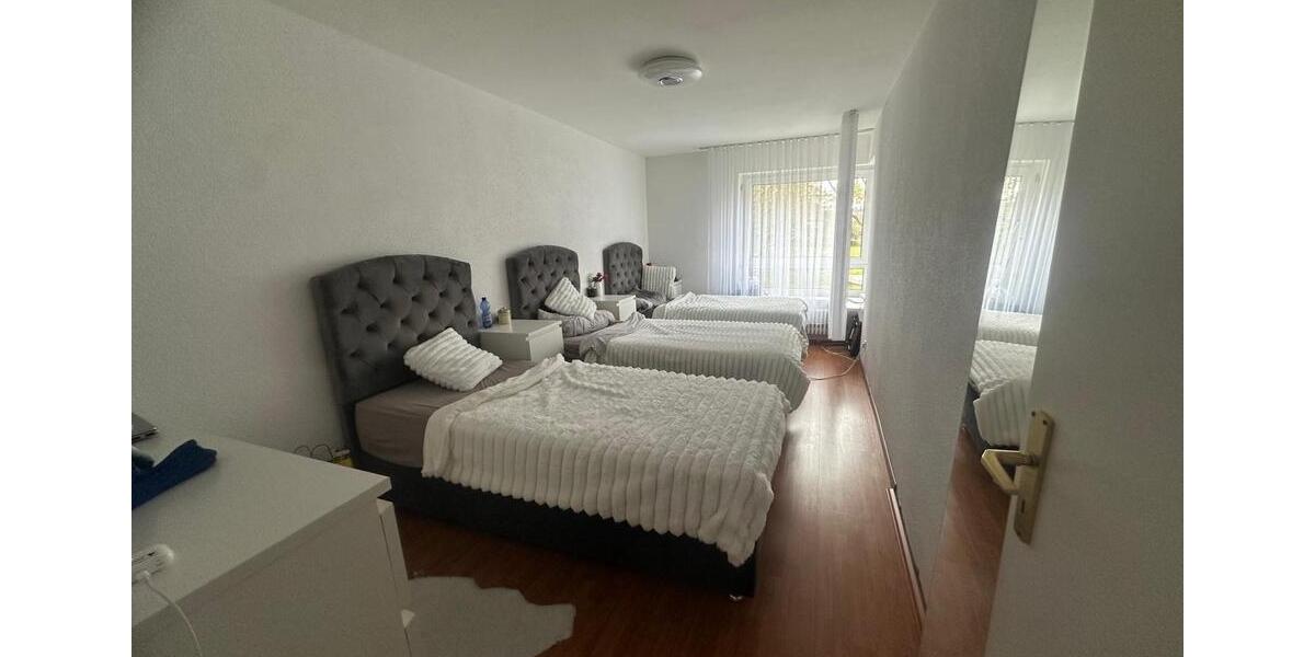 Etagenwohnung Vaihingen an der Enz - 4 Zimmer, 92 m&sup2;, 350.000&euro; | Angebot:25919221