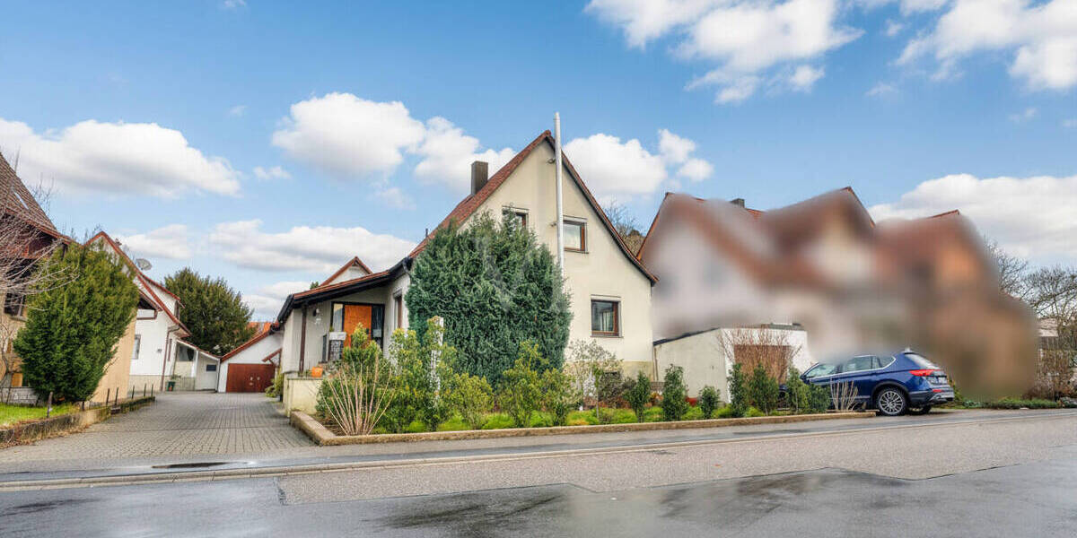 Einfamilienhaus Weinsberg - 4 Zimmer, 90 m&sup2;, 360.000&euro; | Angebot:26408390