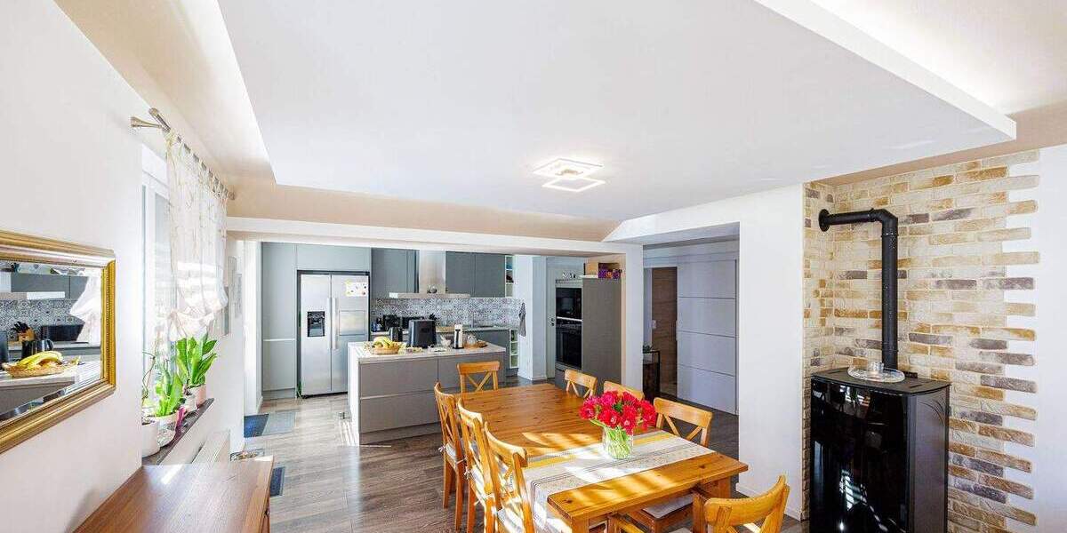 Mehrfamilienhaus, Wohnhaus Markgröningen - 8 Zimmer, 223 m&sup2;, 825.000&euro; | Angebot:25820626