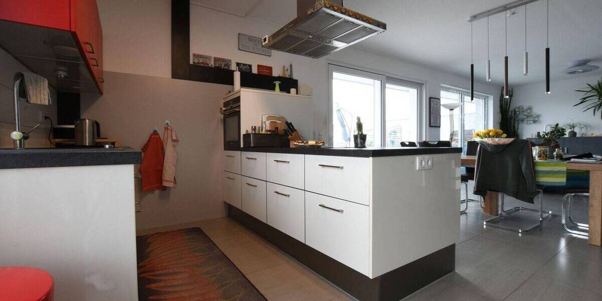 Etagenwohnung Heilbronn Böckingen Böckingen - 4 Zimmer, 140 m&sup2;, 1.590&euro; | Angebot:25986002