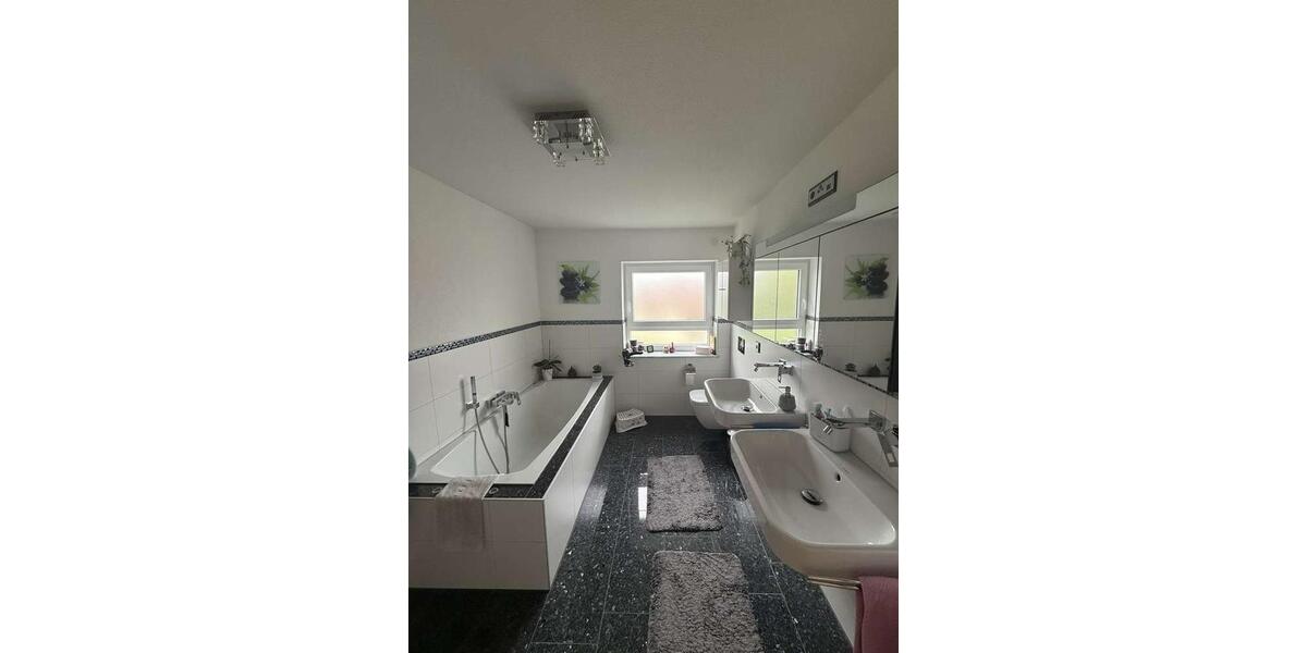 Einfamilienhaus Heilbronn Frankenbach - 4.5 Zimmer, 145 m&sup2;, 730.000&euro; | Angebot:26730240