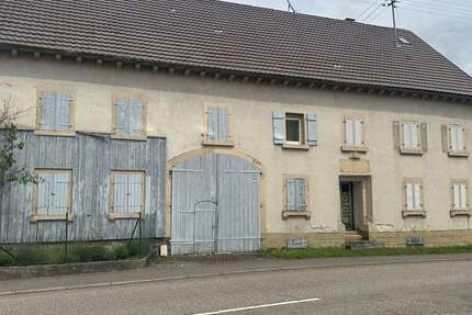 Haus zum Kaufen in Eppingen Kleingartach 290.000 € 150 m² - Haus Eppingen / Kleingartach Kleingartach | Angebot:25126393