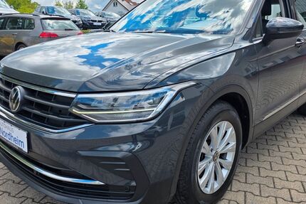 VW Tiguan 125.000 km 21.420 &euro; Nordheim bei Heilbronn 74226