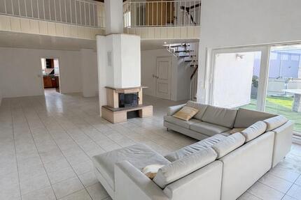 Wohnung Leimen - 4.5 Zimmer, 180 m&sup2;, 1.400&euro; | Angebot:25809888