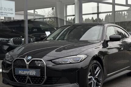 BMW i4 28.990 km 45.400 &euro; Vaihingen / Enz 71665