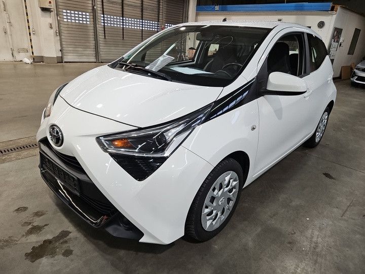 Toyota Aygo (X) 39.647 km 10.990 &euro; Bretten 75015