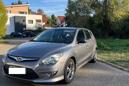 Hyundai i30 125.000 km 4.990 &euro; Neckarbischofsheim 74924
