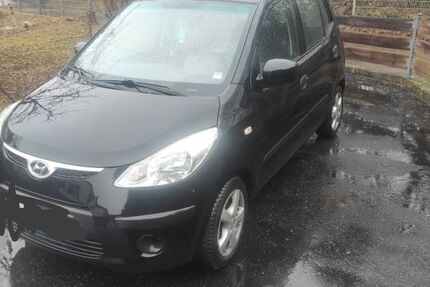 Hyundai i10 107.000 km 2.400 &euro; Bietigheim-Bissingen 74321