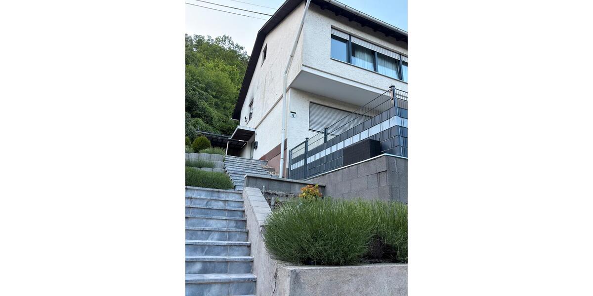 Einfamilienhaus Mosbach - 6 Zimmer, 177 m&sup2;, 550.000&euro; | Angebot:26777200