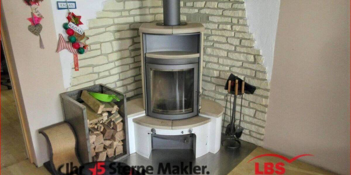 Einfamilienhaus Niefern-Öschelbronn Niefern - 8 Zimmer, 193 m&sup2;, 439.000&euro; | Angebot:25665818