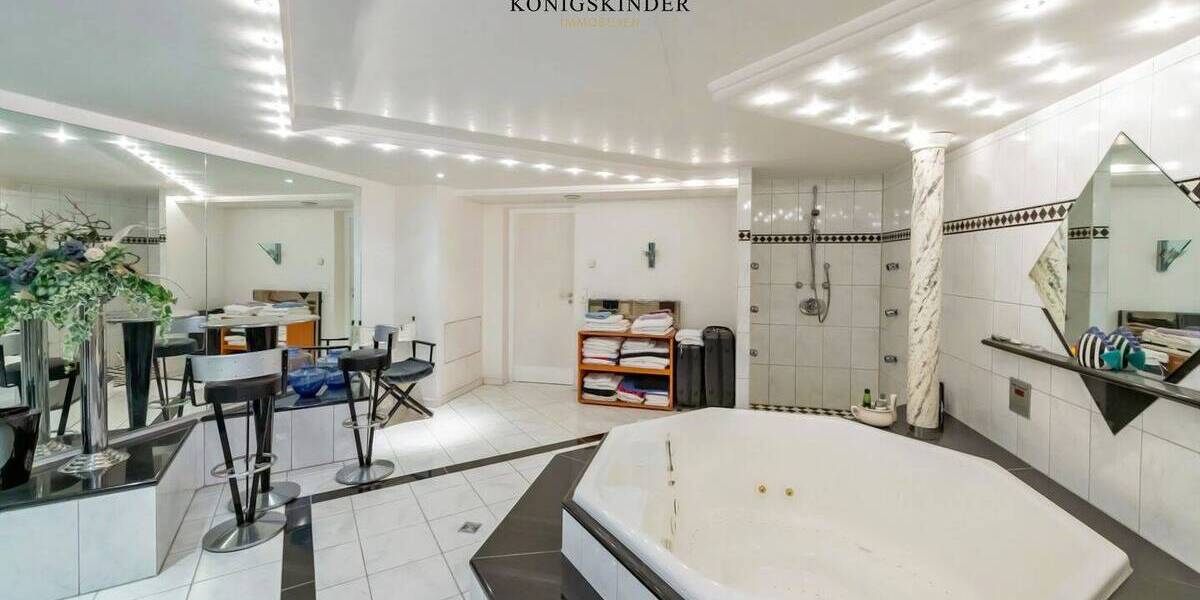Mehrfamilienhaus, Wohnhaus Weinsberg Gellmersbach - 9 Zimmer, 289 m&sup2;, 699.000&euro; | Angebot:25732756