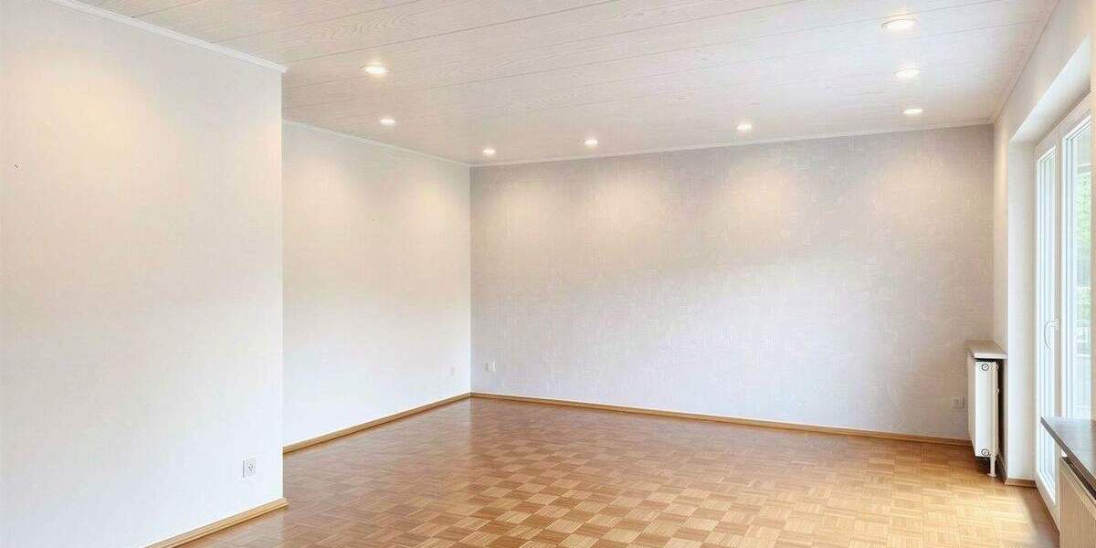 Mehrfamilienhaus, Wohnhaus Wiesloch - 4 Zimmer, 135 m&sup2;, 370.000&euro; | Angebot:25676586