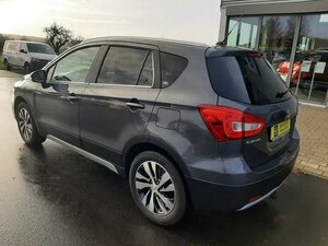 Suzuki SX4 S-Cross 1.4 Hybrid Allgrip Aut. Comfort+ AHK M 80.366 km 18.990 &euro; Obrigheim-Asbach 74847