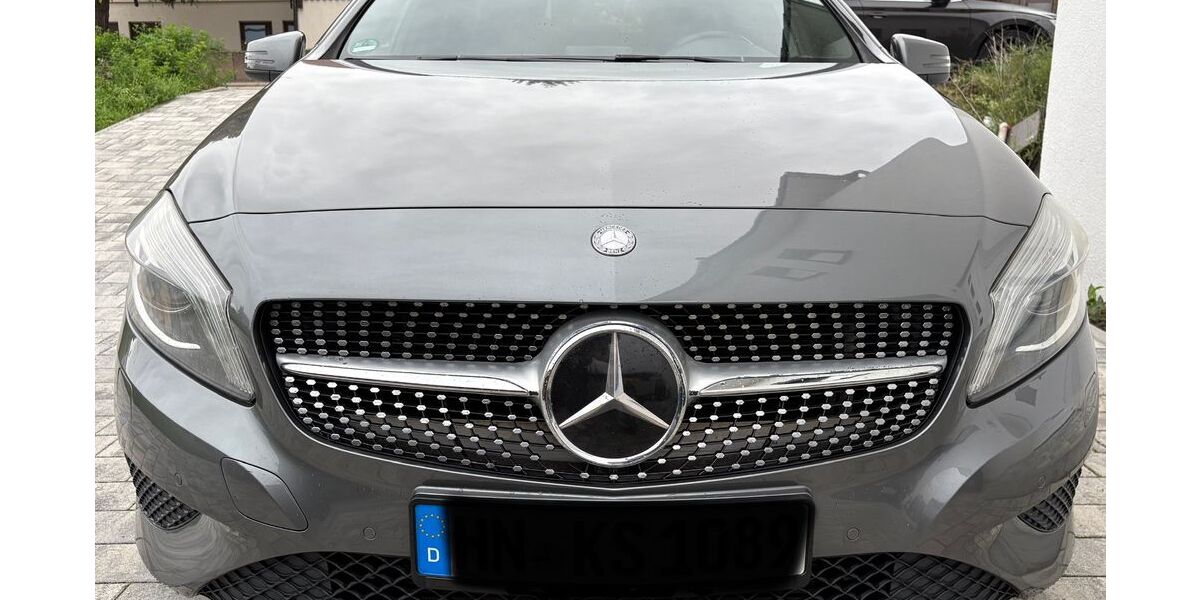 Mercedes-Benz A 250 144.500 km 13.000 &euro; Neckarwestheim 74382