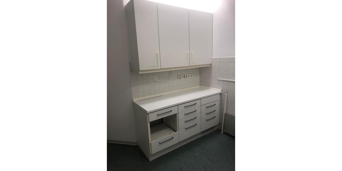 Gewerbeobjekt Besigheim - 1.400&euro; | Angebot:25094816