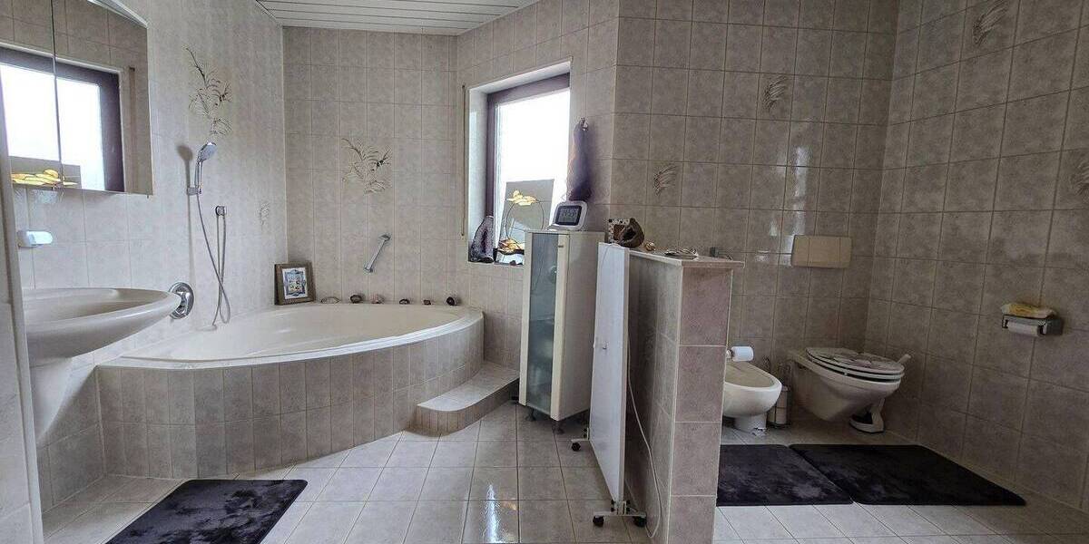 Doppelhaushälfte Sinsheim Waldangelloch - 4 Zimmer, 125 m&sup2;, 439.000&euro; | Angebot:25657406