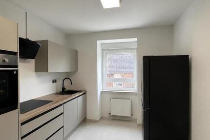 Haus Bretten - 9 Zimmer, 250 m&sup2;, 895.000&euro; | Angebot:26610987