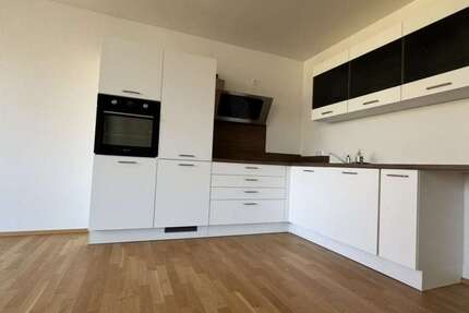 Wohnung Heilbronn - 3 Zimmer, 99 m&sup2;, 1.250&euro; | Angebot:25307456