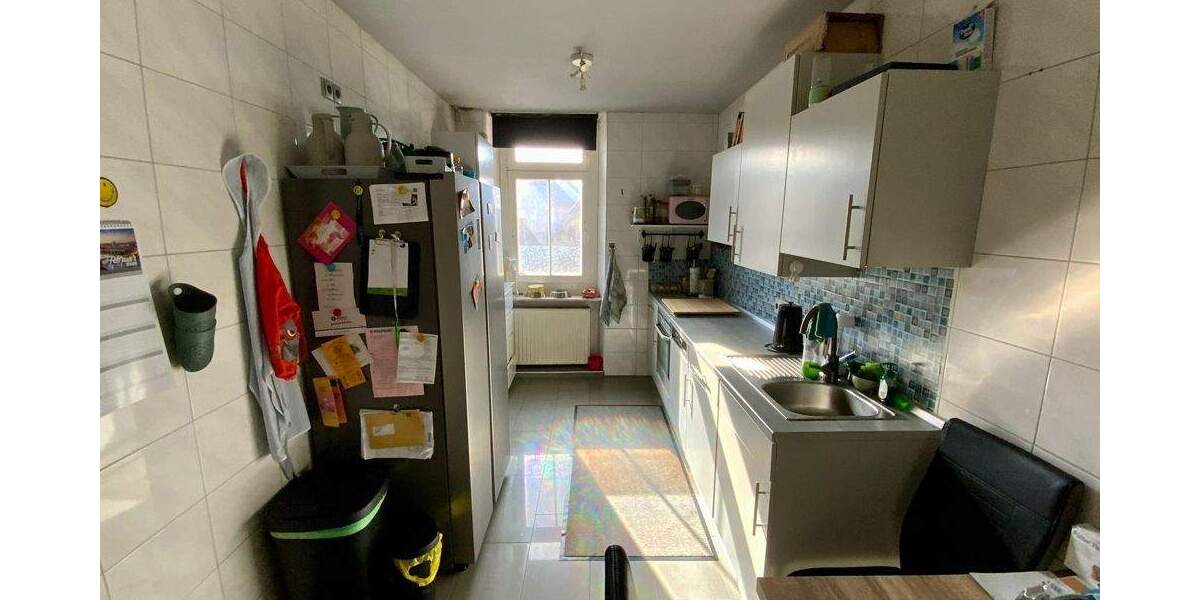 Etagenwohnung Wiesloch - 8 Zimmer, 245 m&sup2;, 499.000&euro; | Angebot:25821561