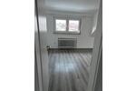 Dachgeschoßwohnung Mühlacker - 3 Zimmer, 90 m&sup2;, 1.300&euro; | Angebot:26612905