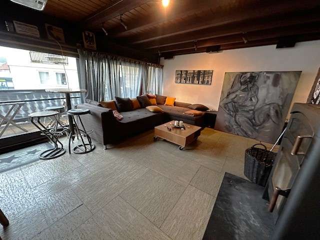 Einfamilienhaus Mosbach - 17 Zimmer, 758 m&sup2;, 1.150.000&euro; | Angebot:19942577