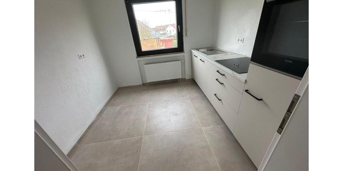 Etagenwohnung Mühlacker - 3.5 Zimmer, 76 m&sup2;, 1.300&euro; | Angebot:25381274