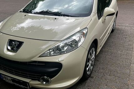 Peugeot 207 272.000 km 1.800 &euro; Heilbronn 74081