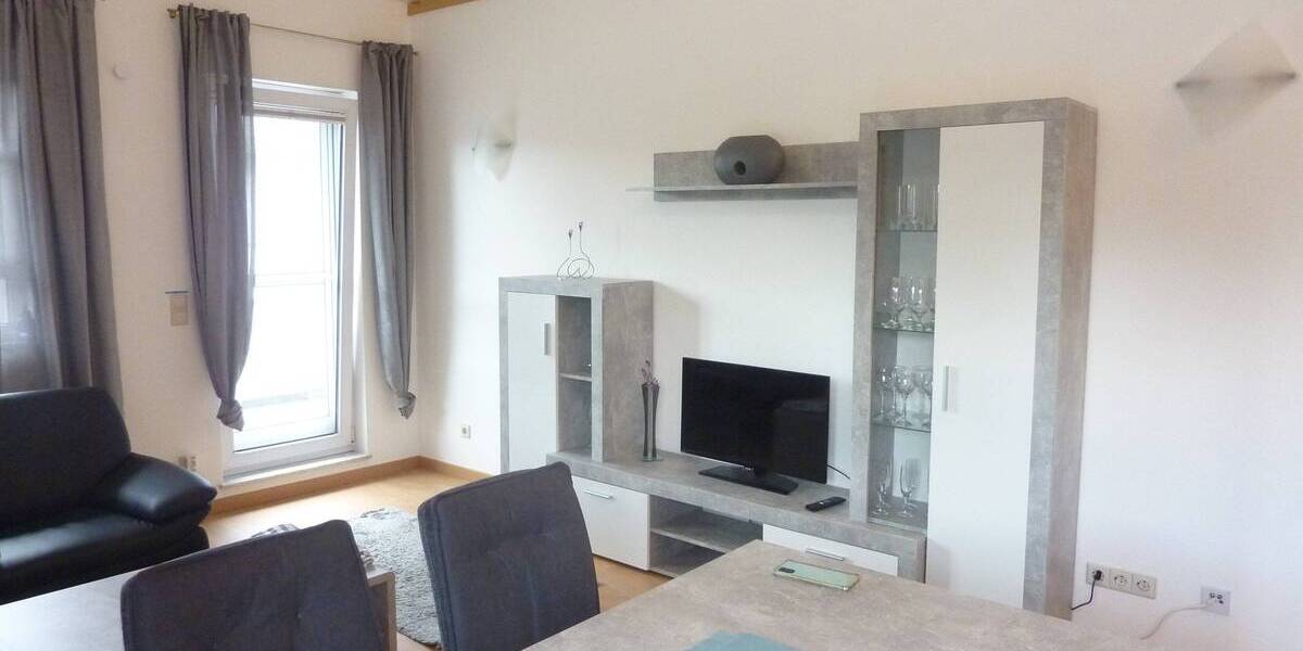 Etagenwohnung Neckarsulm - 3 Zimmer, 85 m&sup2;, 1.250&euro; | Angebot:26545129