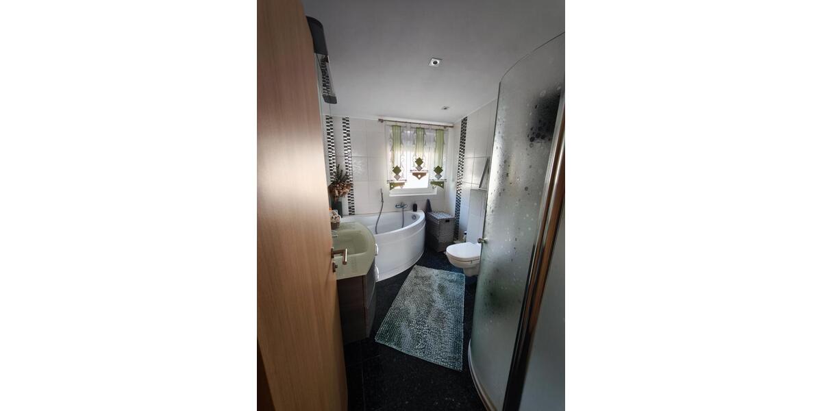 Reihenhaus Leimen - 4 Zimmer, 141 m&sup2;, 599.000&euro; | Angebot:27598303