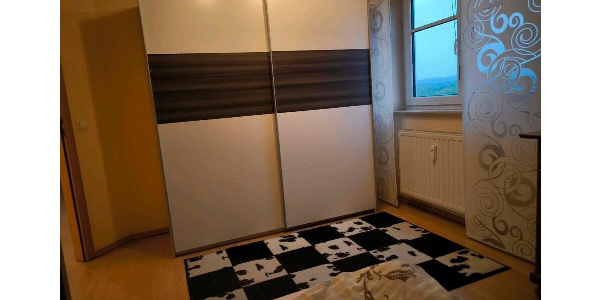 Dachgeschoßwohnung Bönnigheim - 3 Zimmer, 62 m&sup2;, 920&euro; | Angebot:25823519