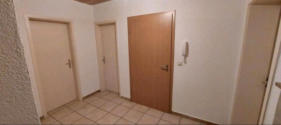 Erdgeschoßwohnung Weinsberg - 3 Zimmer, 85 m&sup2;, 890&euro; | Angebot:25953956