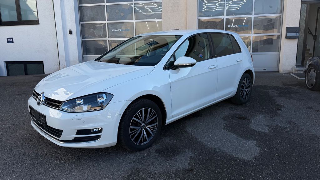 VW Golf 180.819 km 9.000 &euro; Bietigheim-Bissingen 74321