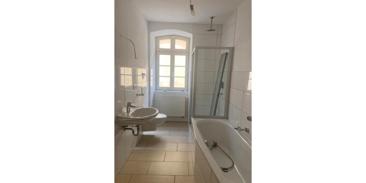 Etagenwohnung Waibstadt - 2 Zimmer, 75 m&sup2;, 700&euro; | Angebot:25942015