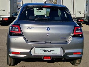 Suzuki Swift 1.2 Hybrid MT Club Klima Navi 4.826 km 17.990 &euro; Obrigheim-Asbach 74847