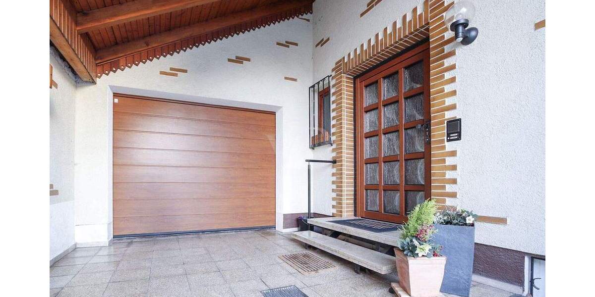 Doppelhaushälfte Bretten - 6 Zimmer, 189 m&sup2;, 549.000&euro; | Angebot:25679327