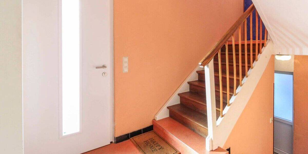 Einfamilienhaus Erligheim - 9 Zimmer, 375.000&euro; | Angebot:26016622